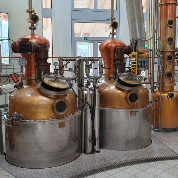 MArzadro-distilleerderij